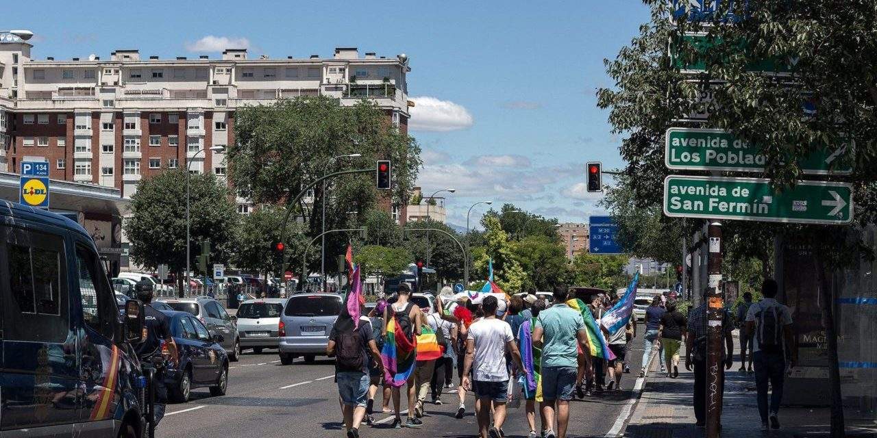 Imágenes de las marchas de Orgullo de Periferia, una semilla que prende en los barrios