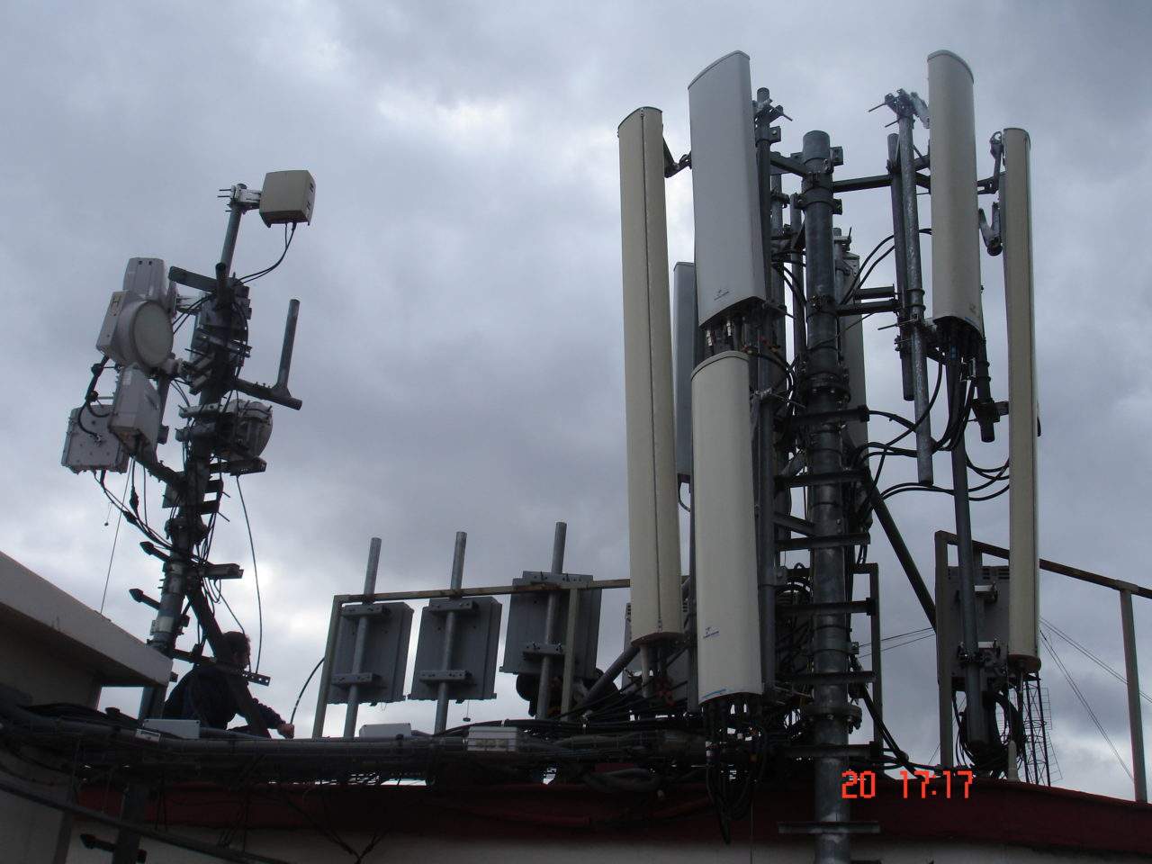 Más de 180 científicos piden a la UE una moratoria para las redes 5G por sus riesgos para la salud
