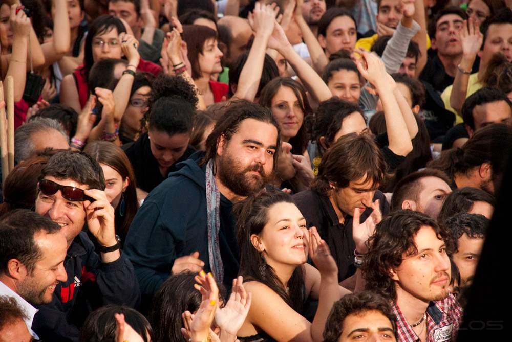 Hablemos, parlem: la FRAVM se une al llamamiento por el diálogo