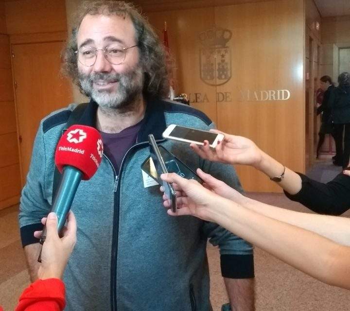 La Asamblea de Madrid reconoce el papel “constructivo y responsable” de la FRAVM el día en que cumple 40 años