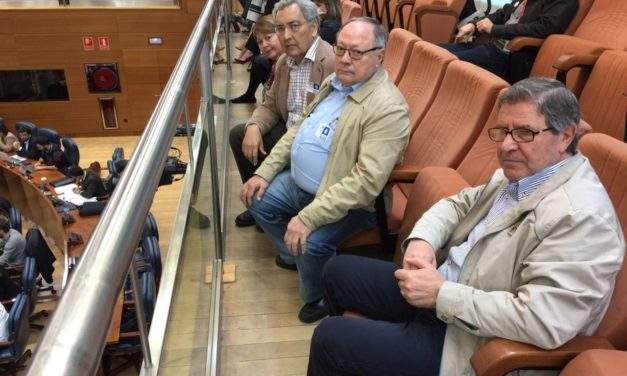 La Asamblea de Madrid reconoce el papel “constructivo y responsable” de la FRAVM el día en que cumple 40 años