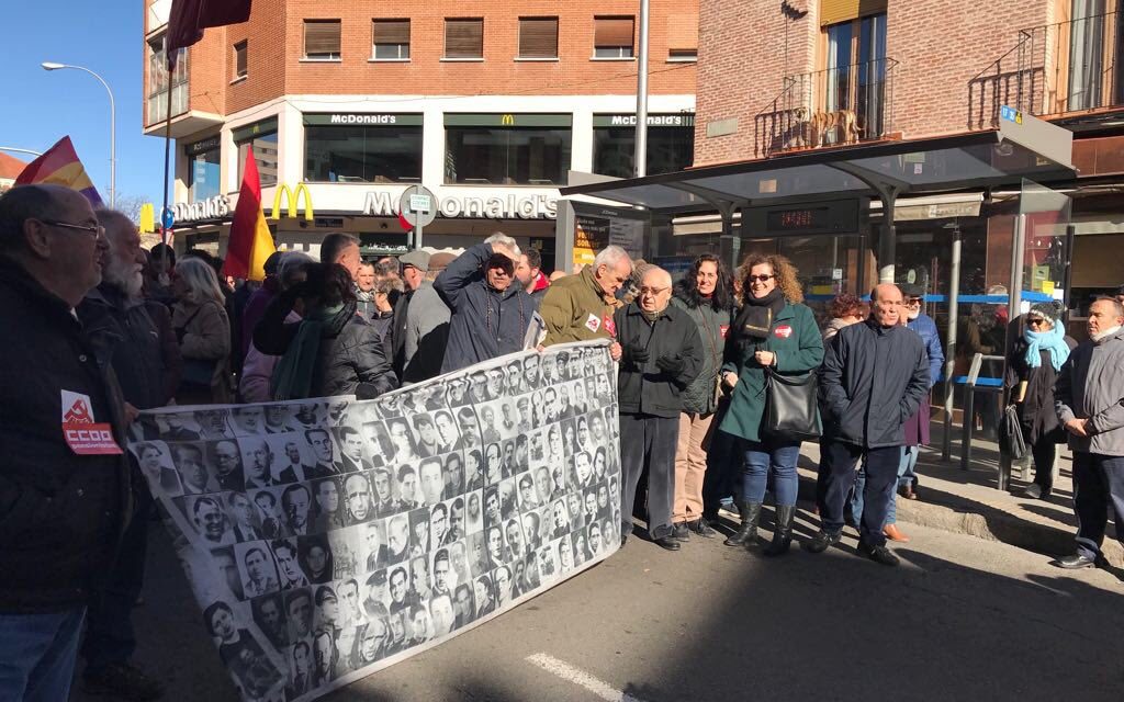 Una manifestación reclama el cambio de nombre del paseo Muñoz Grandes por Marcelino Camacho