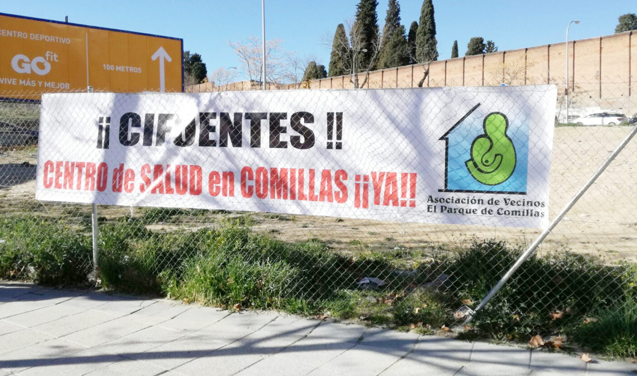 Tras 15 años de espera, la vecindad de Carabanchel se manifiesta por la construcción de sus tres centros de salud prometidos