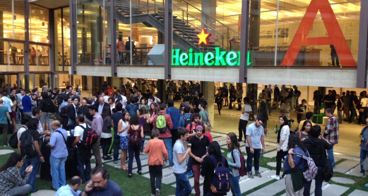 Admitido a trámite el recurso contra la celebración de eventos en la sede del Colegio de Arquitectos