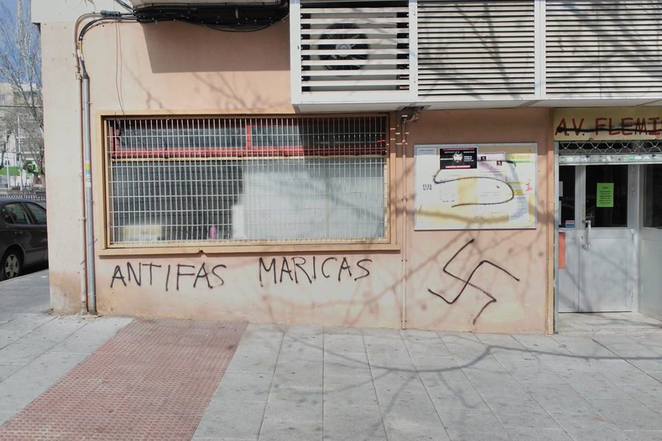 La FRAVM pide una reunión a Delegación de Gobierno tras el último ataque neonazi contra la AV Fleming de Coslada
