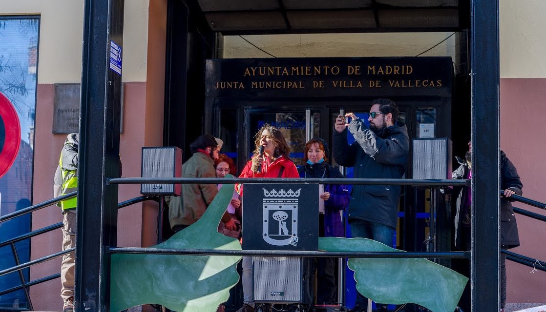 Miles de personas reclaman en Vallecas el cierre de la incineradora de Valdemingómez