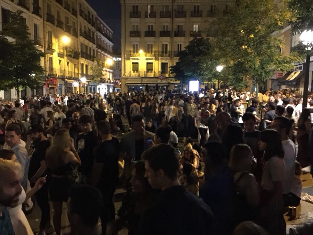 Las AAVV de Centro critican que el Ayuntamiento exima al MADO de la ordenanza contra el ruido