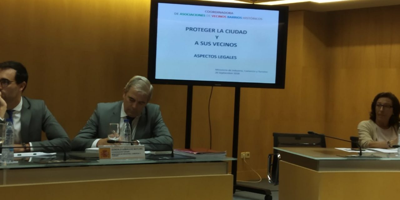 Las propuestas vecinales para frenar las viviendas turísticas llegan al Ministerio de Industria