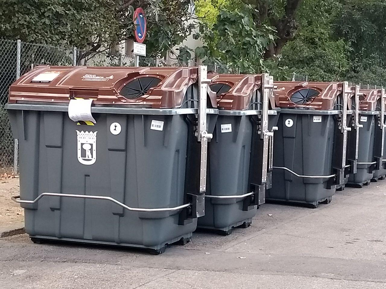 Colectivos ecologistas y vecinales demandan al Ayuntamiento de Madrid una estrategia de residuos más ambiciosa