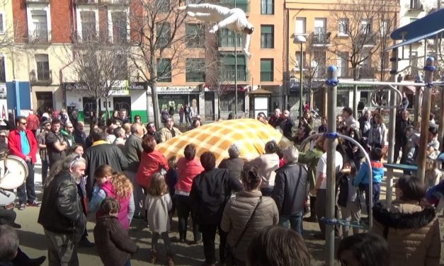 El Tribunal del Pelele condena a manteo público al “usurpador del Canalillo”