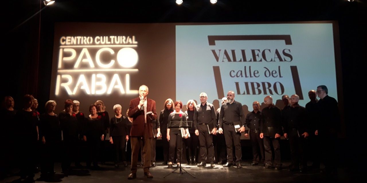 La poeta Ángeles Mora inaugura la XX edición de Vallecas Calle del Libro