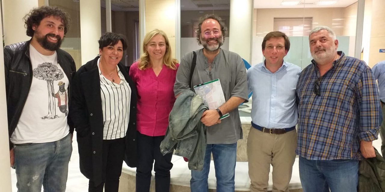 La FRAVM presenta a Martínez Almeida (PP) su batería de propuestas ante las elecciones de mayo