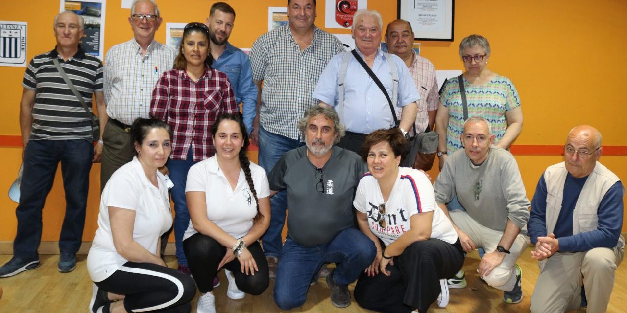 600 jugadores de baloncesto de base se quedan fuera de las jornadas de la Caja Mágica porque el Ayuntamiento no accede a montar la cancha