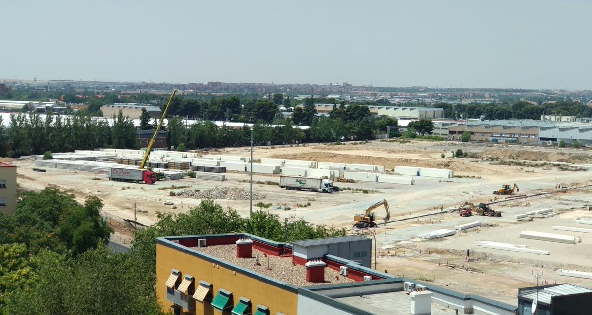 Ruido de cazuelas para que el Ayuntamiento no conceda la licencia de obra de la planta logística de Villaverde hasta aclarar su plan de movilidad