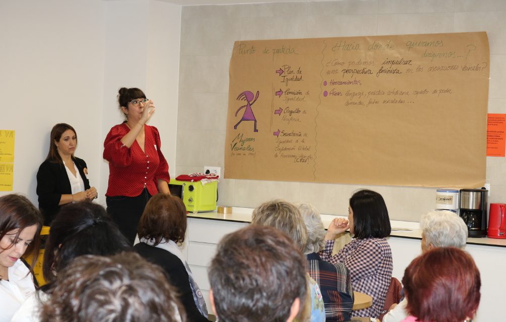 La FRAVM celebra su 42º aniversario con un homenaje a las mujeres del movimiento vecinal
