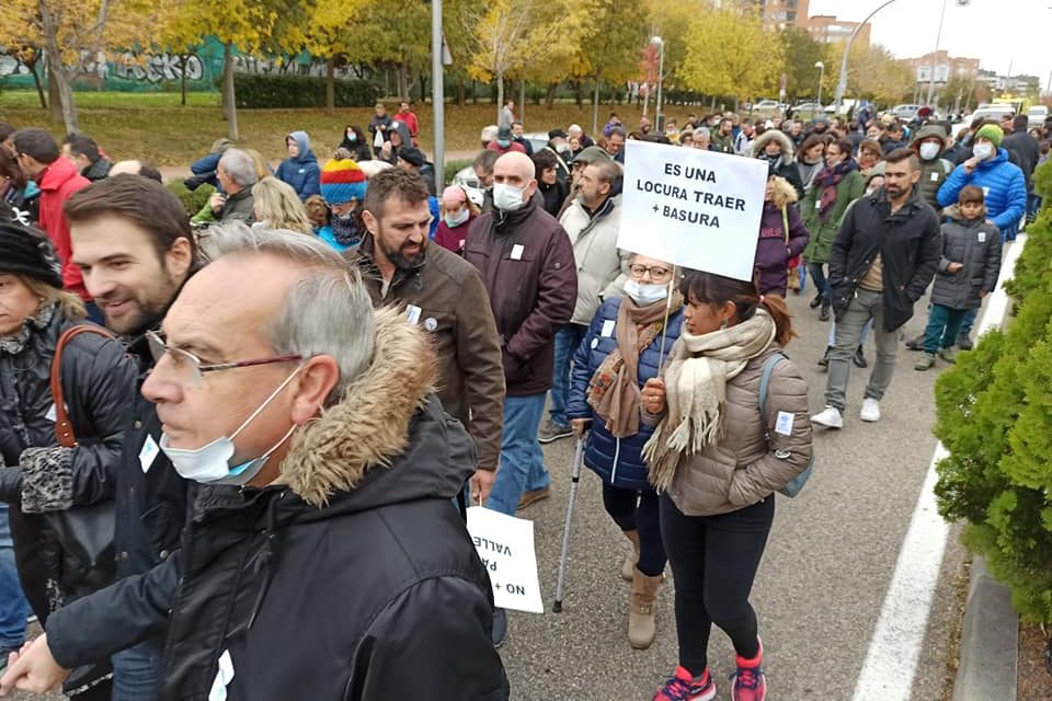 La FRAVM solicita la suspensión inmediata de la llegada de más basura a Valdemingómez ante la ausencia de documentación que la ampare