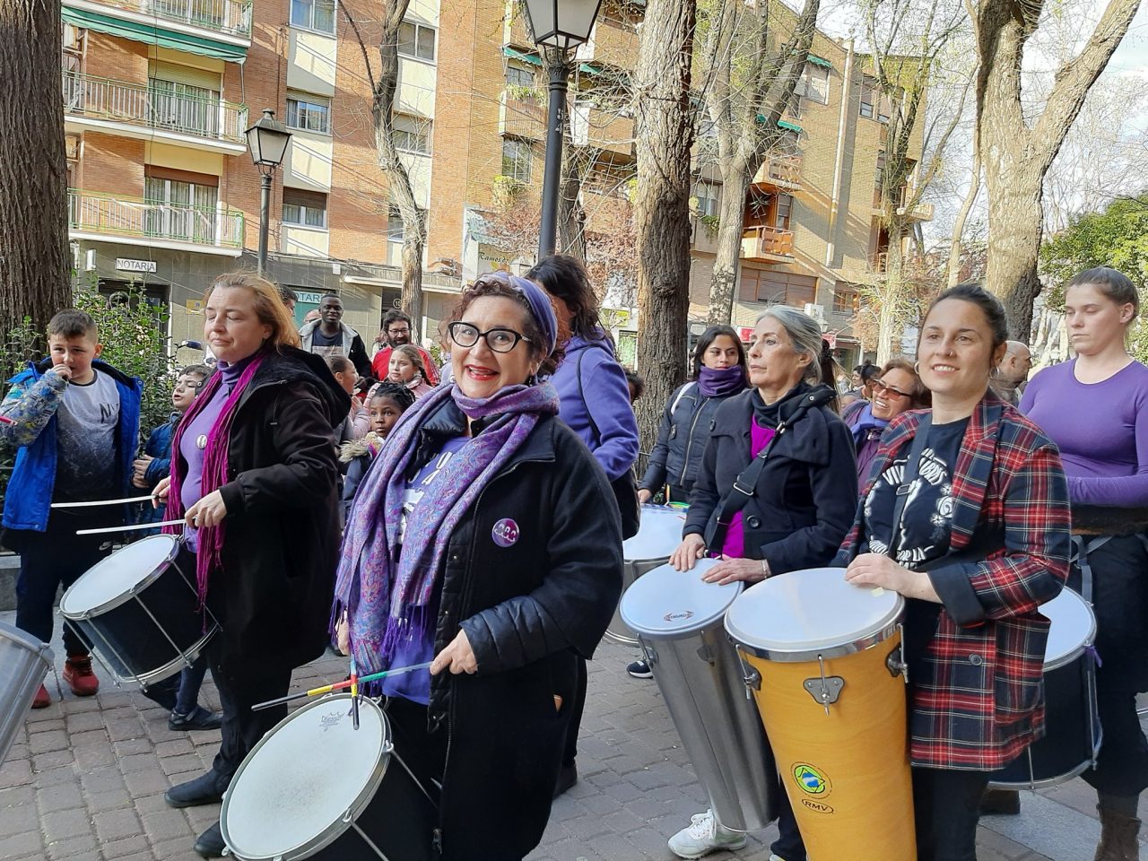 Vivas y unidas, muy unidas, nos queremos