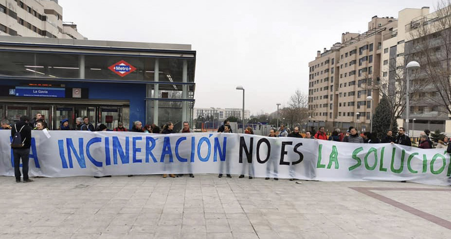 Carabante se compromete a crear un grupo de trabajo para estudiar el cierre de la incineradora y la nueva estrategia de residuos