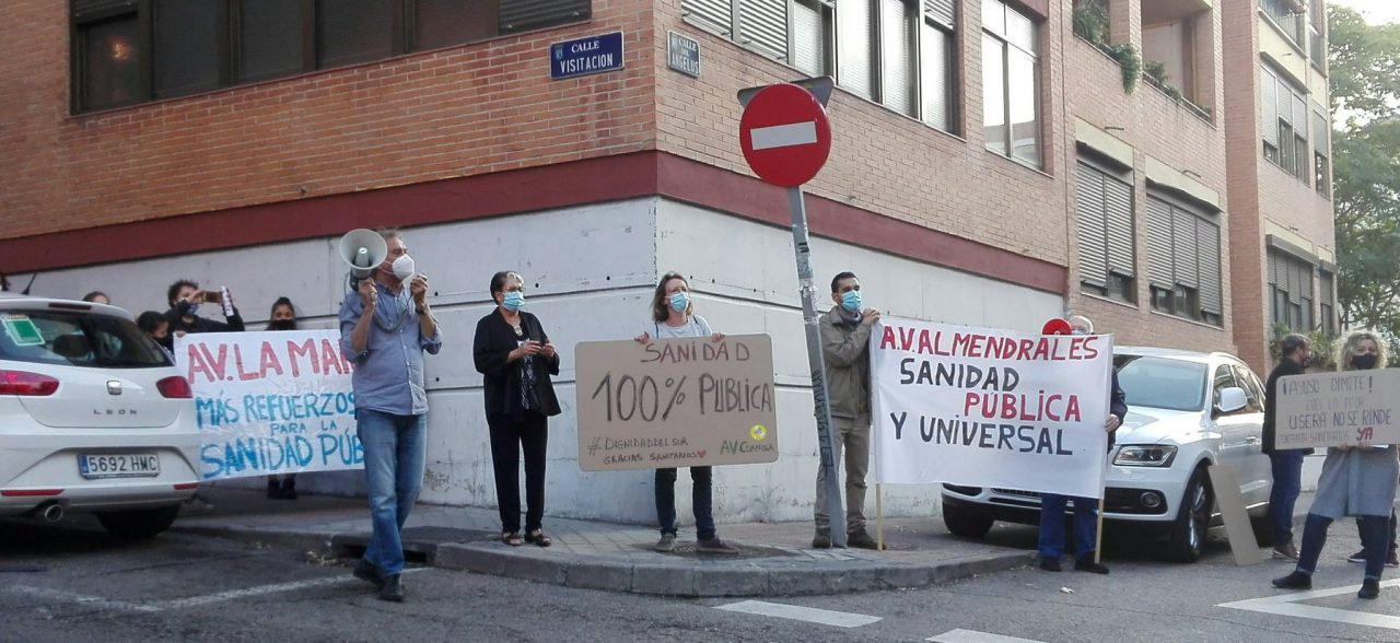 Una cadena de pancartas por la sanidad pública tratará de unir el Gobierno regional con la Consejería de Sanidad