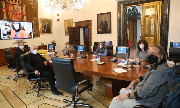 Piden la intervención del Defensor del Pueblo ante la “irresponsable” gestión sanitaria del Gobierno de Ayuso