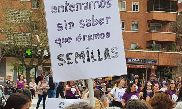 La FRAVM pide a la Delegación del Gobierno que rectifique y permita los actos del 8M en Madrid