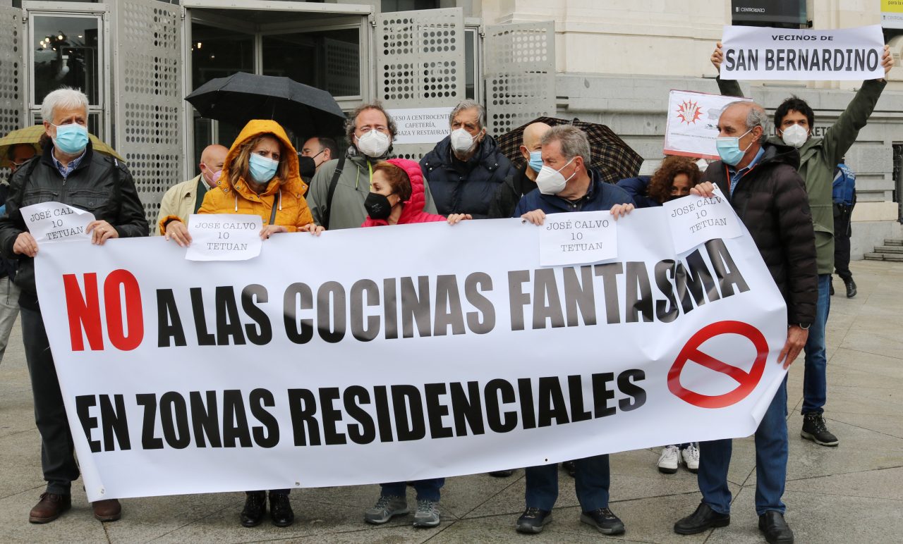 La FRAVM denuncia ocho establecimientos de cocinas fantasma y pide la intervención urgente del Ayuntamiento