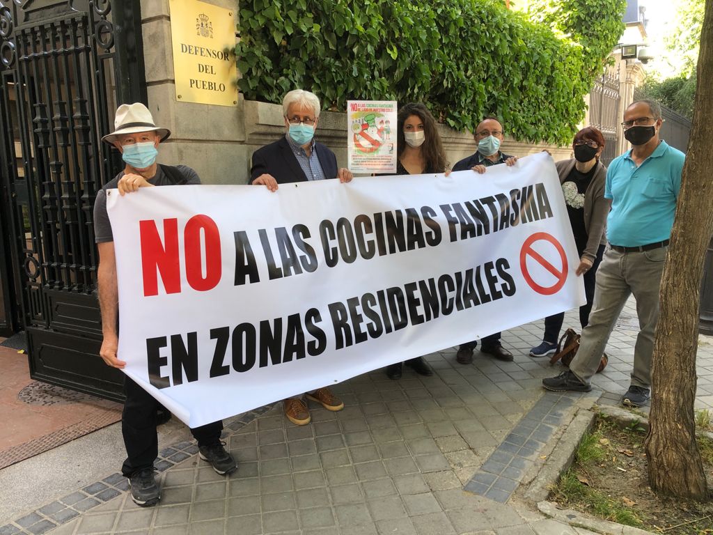 El Defensor del Pueblo solicita al Ayuntamiento de Madrid que aclare si las cocinas industriales pueden instalarse en suelo residencial