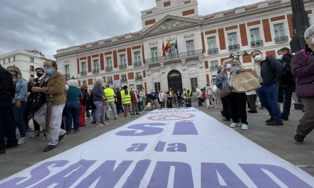 El domingo 20 vuelve la Marea Blanca con una manifestación contra la Ley Ómnibus