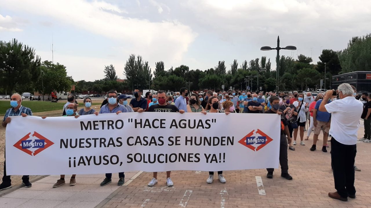 La Plataforma de Afectados por la Línea 7B de Metro pide al delegado del Gobierno que les permita concentrarse el 2 de mayo en la Puerta del Sol