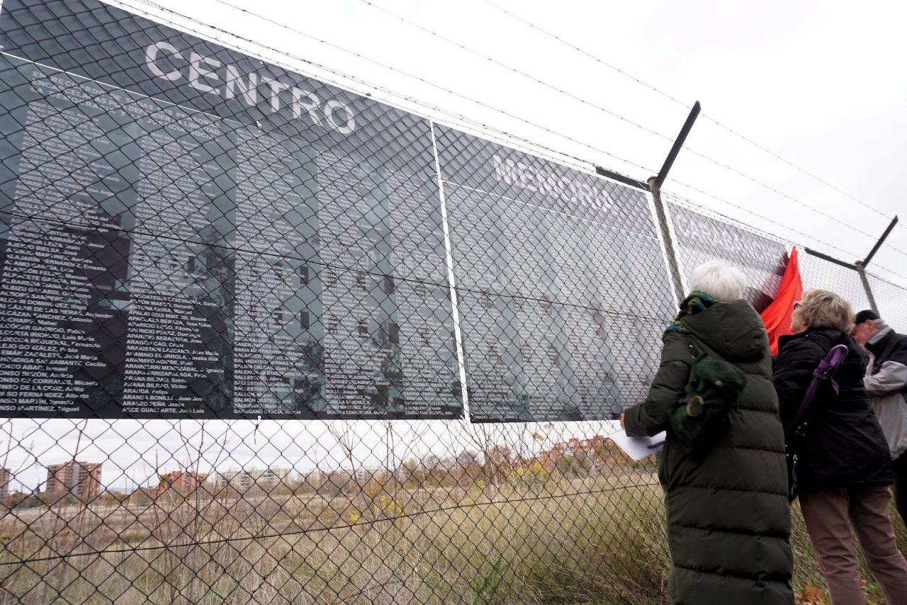 Una acampada para demandar la construcción de un Centro de Memoria en los terrenos del penal de Carabanchel