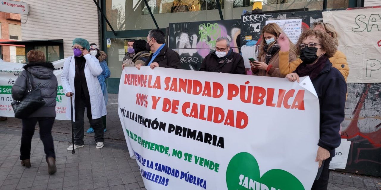 Galería de imágenes de una semana de concentraciones por la reapertura de las Urgencias de Atención Primaria