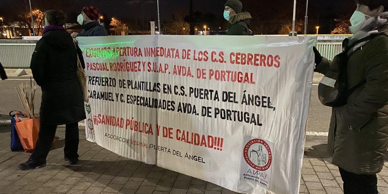 Galería de imágenes de una semana de concentraciones por la reapertura de las Urgencias de Atención Primaria