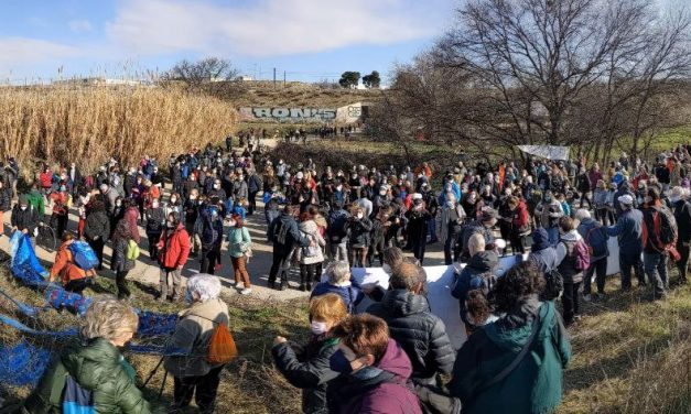 Varios cientos de personas dan vida a las marchas por la recuperación del Manzanares Sur