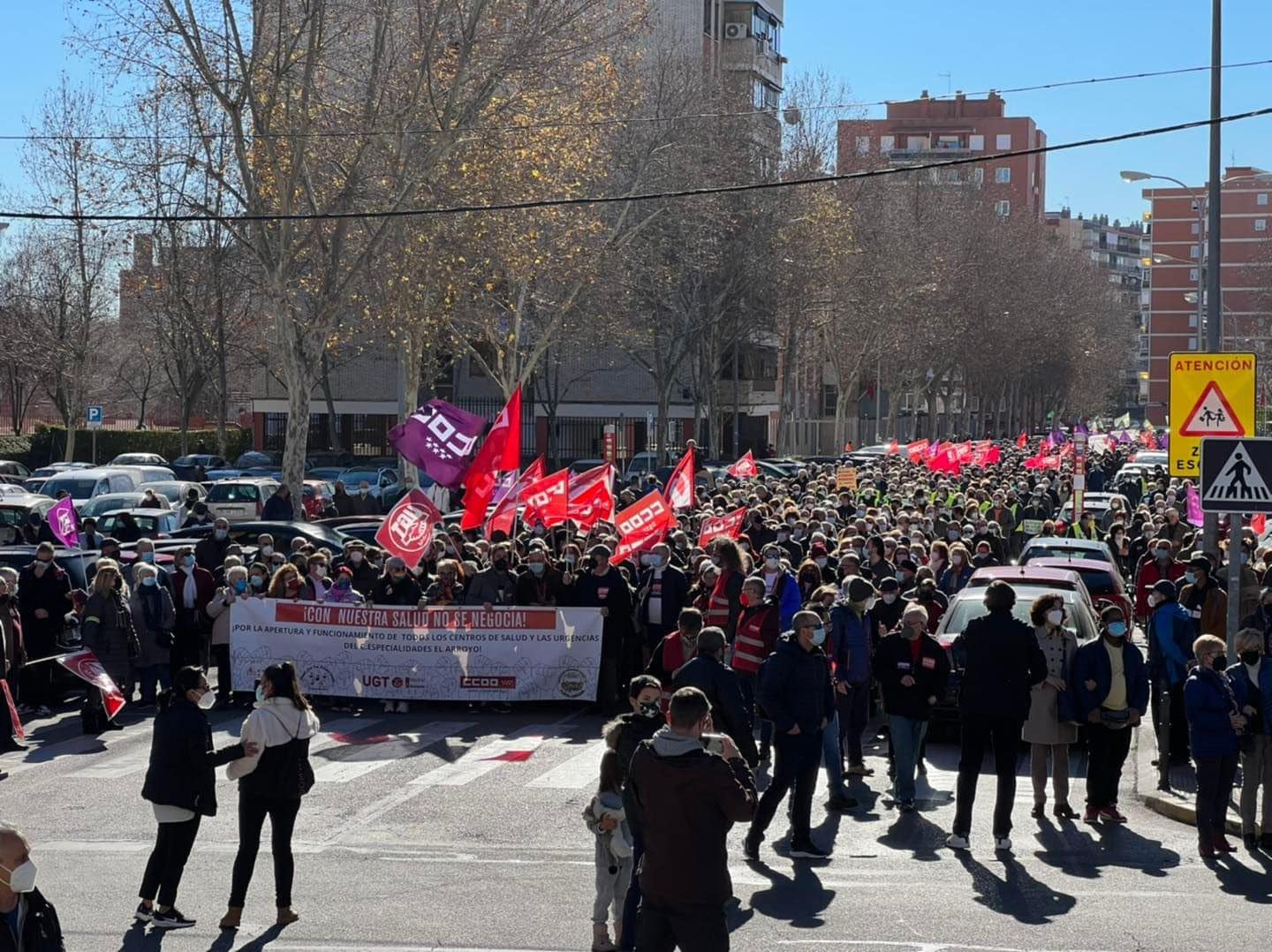 Multitudinaria manifestación en Fuenlabrada por la sanidad pública