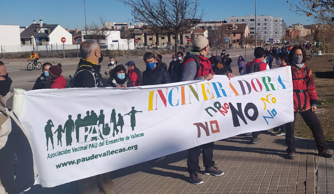 Medio millar de personas denuncia la mala gestión de la incineradora de Valdemingómez y exige su cierre