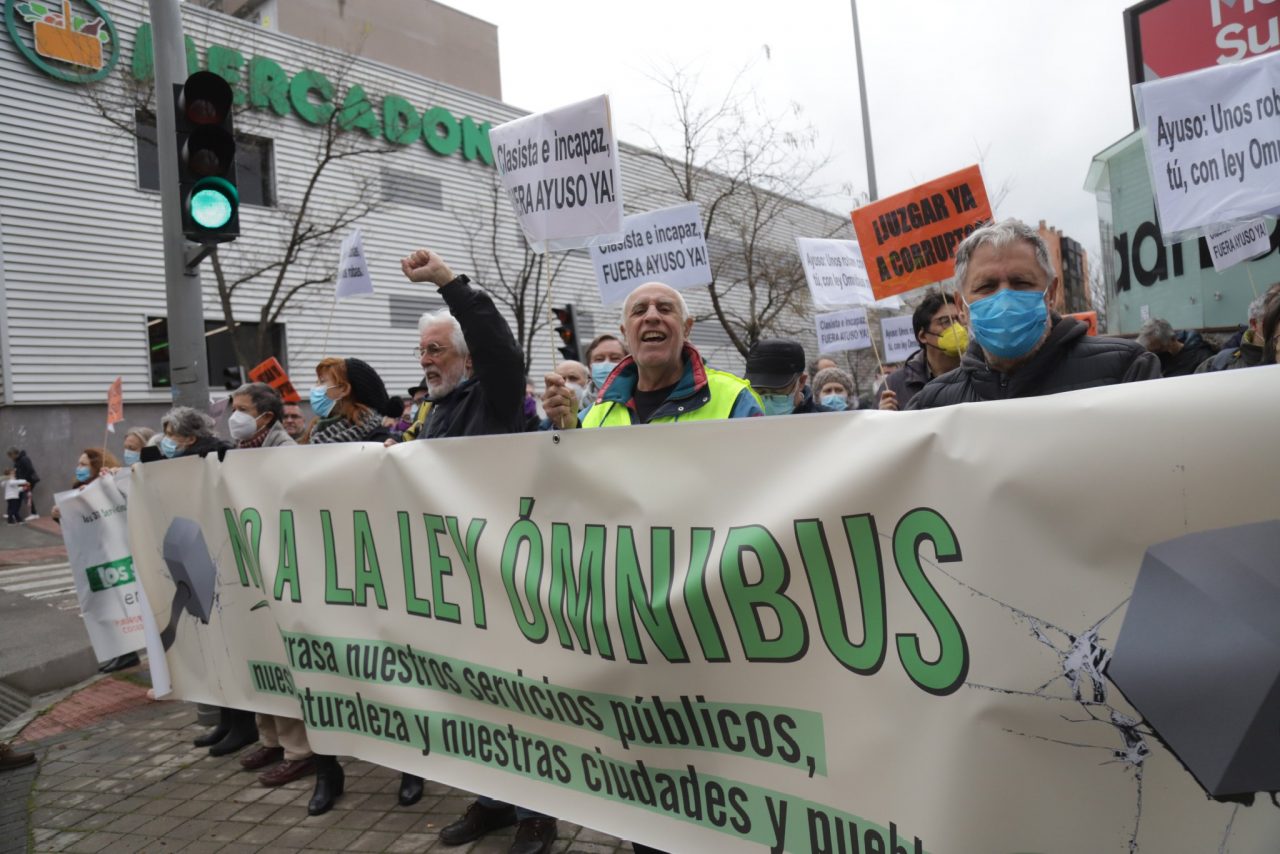 La FRAVM pide anular la tramitación de la nueva ley ómnibus ante la imposibilidad de la participación ciudadana