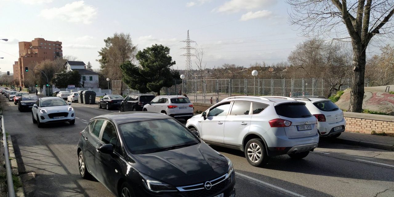 Llega al Defensor del Pueblo el incumplimiento del límite de velocidad de 30 km/h en Campamento