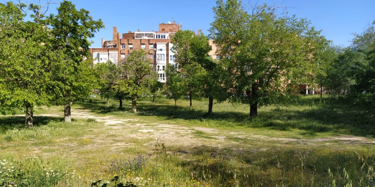 La vecindad de Campamento pide el amparo del Defensor del Pueblo para que el Parque de las Moreras no sea pasto de la especulación inmobiliaria