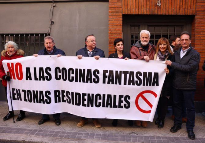 Prosperidad se levanta contra las 38 cocinas fantasma de la calle Zabaleta