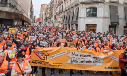 Gran manifestación en San Fernando de Henares en el aniversario del derribo de las primeras viviendas afectadas por el Metro