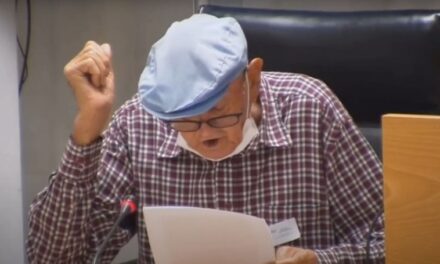 Concentración por la lamentable situación de los usuarios de la residencia Moscatelares de San Sebastián de los Reyes