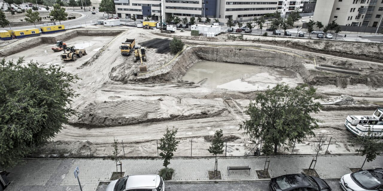 El vecindario de Las Cárcavas (Hortaleza) se moviliza contra la construcción de casi 600 apartahoteles por un fondo de inversión