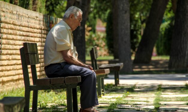 La Red Estatal de Mayores Vecinales exige luchar contra la discriminación por motivos de edad con motivo del Día Internacional de las Personas Mayores