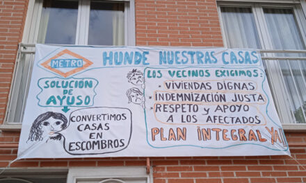 La FRAVM visita el epicentro de los derribos provocados por la línea 7B de Metro en San Fernando de Henares