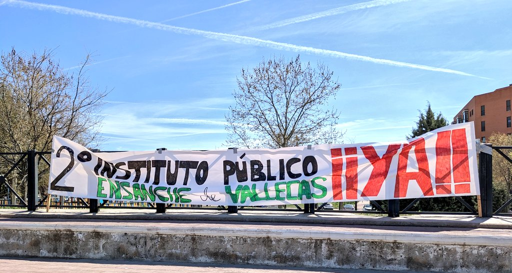 De luto por la educación pública en Villa de Vallecas