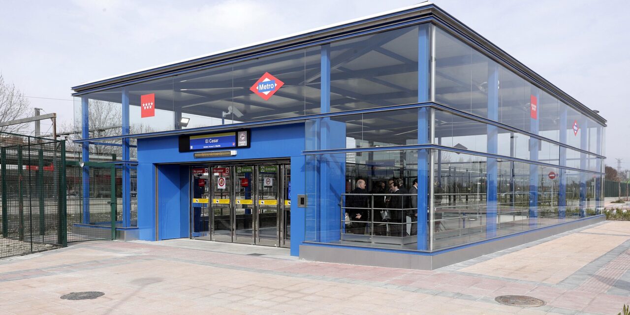 La Asociación Vecinal de Los Molinos reclama a la Comunidad de Madrid un servicio de autobuses realmente accesible durante los 6 meses de cierre de Metrosur