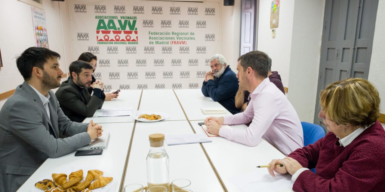 La FRAVM se reúne con el ministro Bustinduy el día en que entra en vigor la modificación legislativa que da más poder a las comunidades frente los pisos turísticos