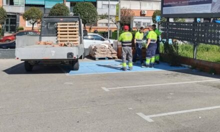 Nueva manifestación para exigir la construcción de un centro de día y un centro de mayores en Aluche
