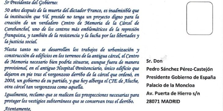 Tarjetas que piden la creación de un Centro de Memoria de la Cárcel de Carabanchel
