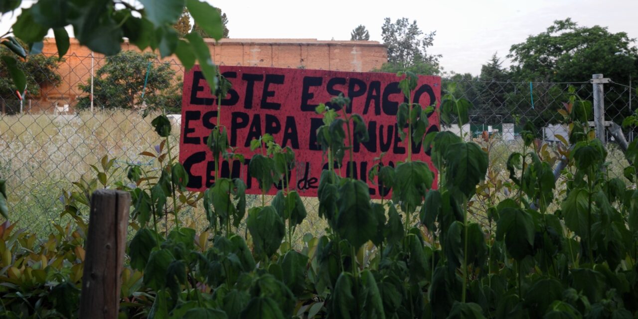 El barrio de Comillas (Carabanchel) se manifiesta por un centro de salud que espera desde hace 22 años